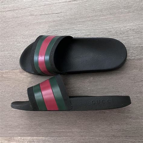 gucci pursuit 72 rubber slides where to buy brooklyn ny|Gucci Pursuit '72 Rubber Slide .